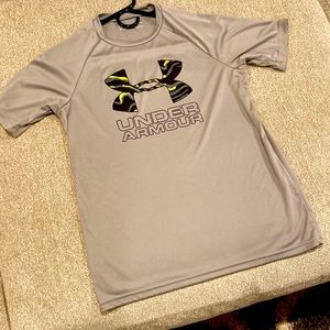 Youth XL Under Armour gray shirt
